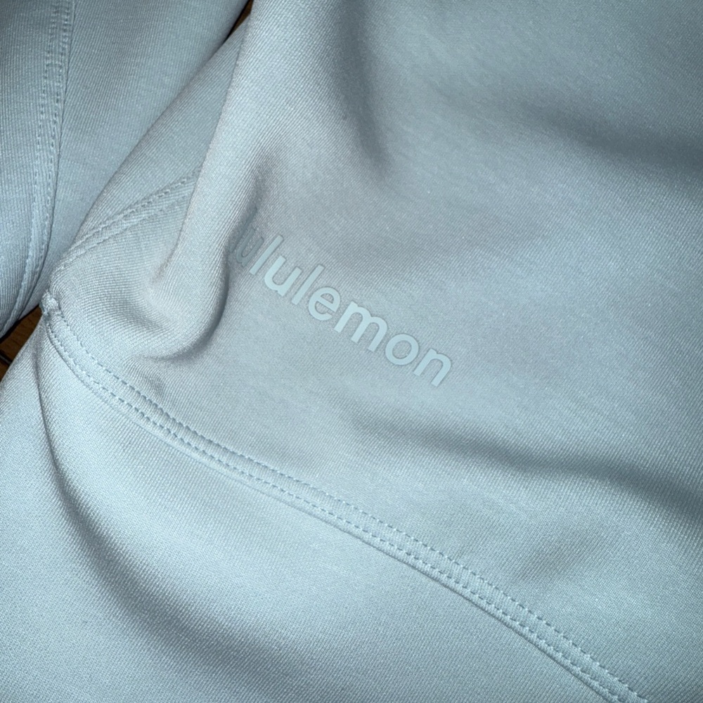 Lululemon Softstreme Perfectly Oversized Cropped Powder Blue - Picture 9 of 12